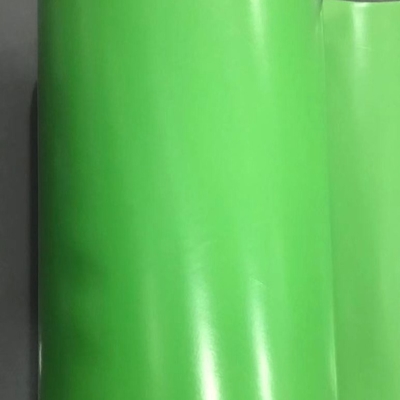 Гладкая белая пленка из HDPE с низкой прочностью на протяжение и рельефной поверхностью