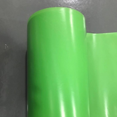 Гладкая белая пленка из HDPE с низкой прочностью на протяжение и рельефной поверхностью