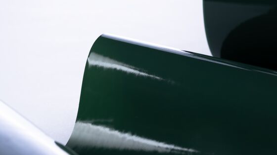 Двусторонняя силиконовая ПЭ пленка с легким отслаиванием, хорошей адгезией и термостойкостью 110~130℃ для выдувного формования